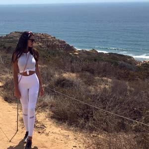 Meet your Posher, Jenny